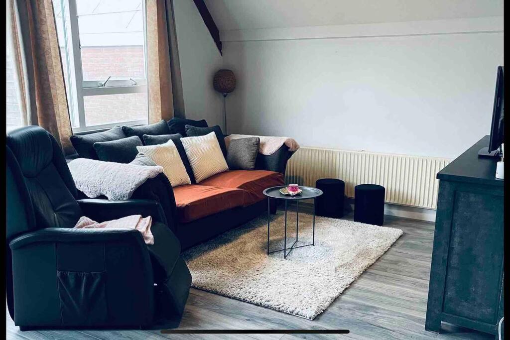 Leuke Bungalow In Noord-Holland Opmeer 외부 사진
